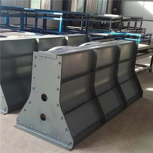 隔离墩亚新(中国)